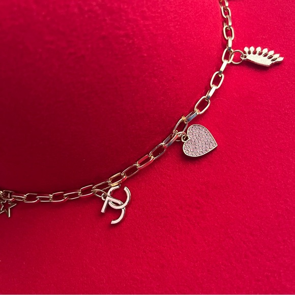 JC Hat - Picture 4 of 5